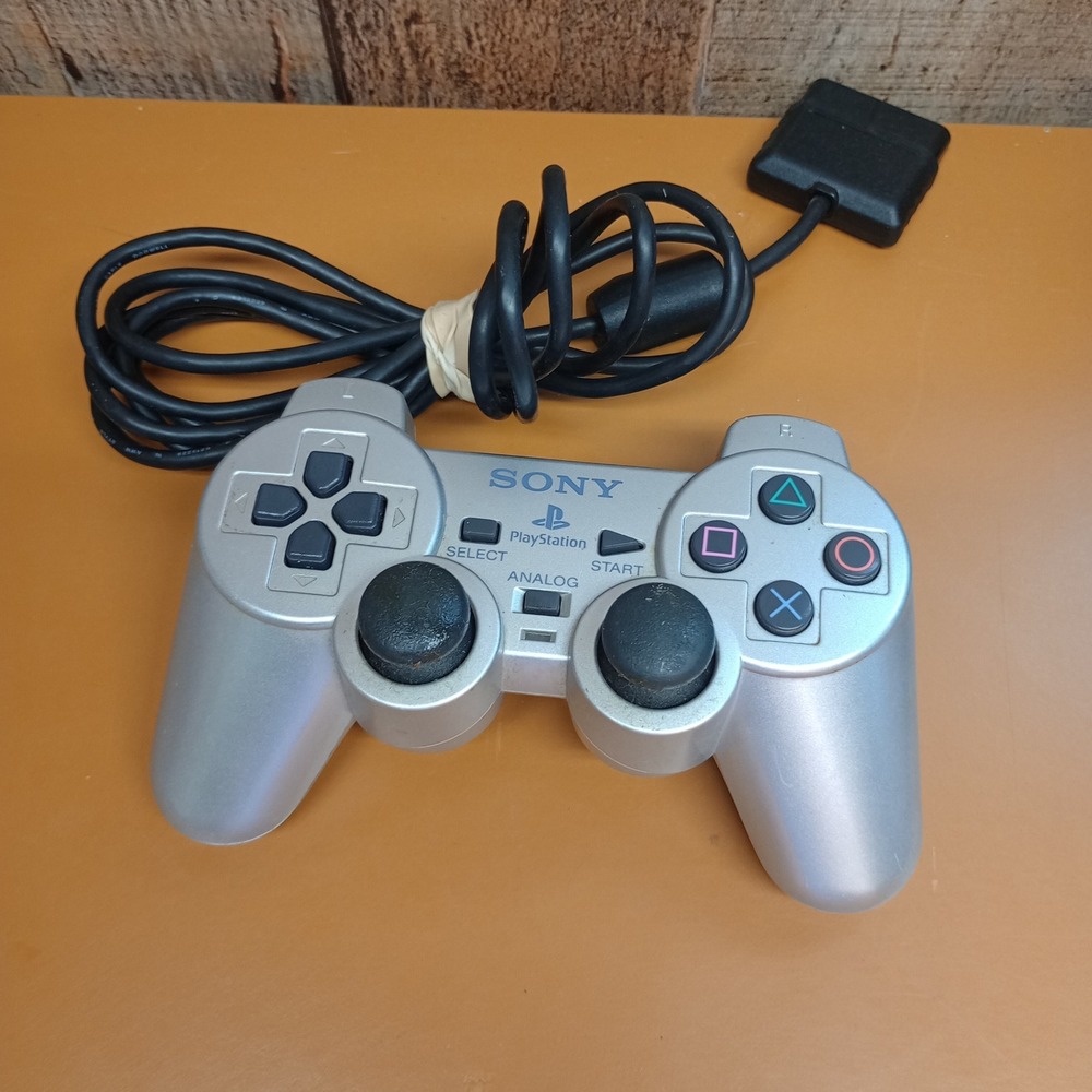 Sony PlayStation 2 DualShock 2 Wired Controller Satin Silver SCPH-10010 PS2